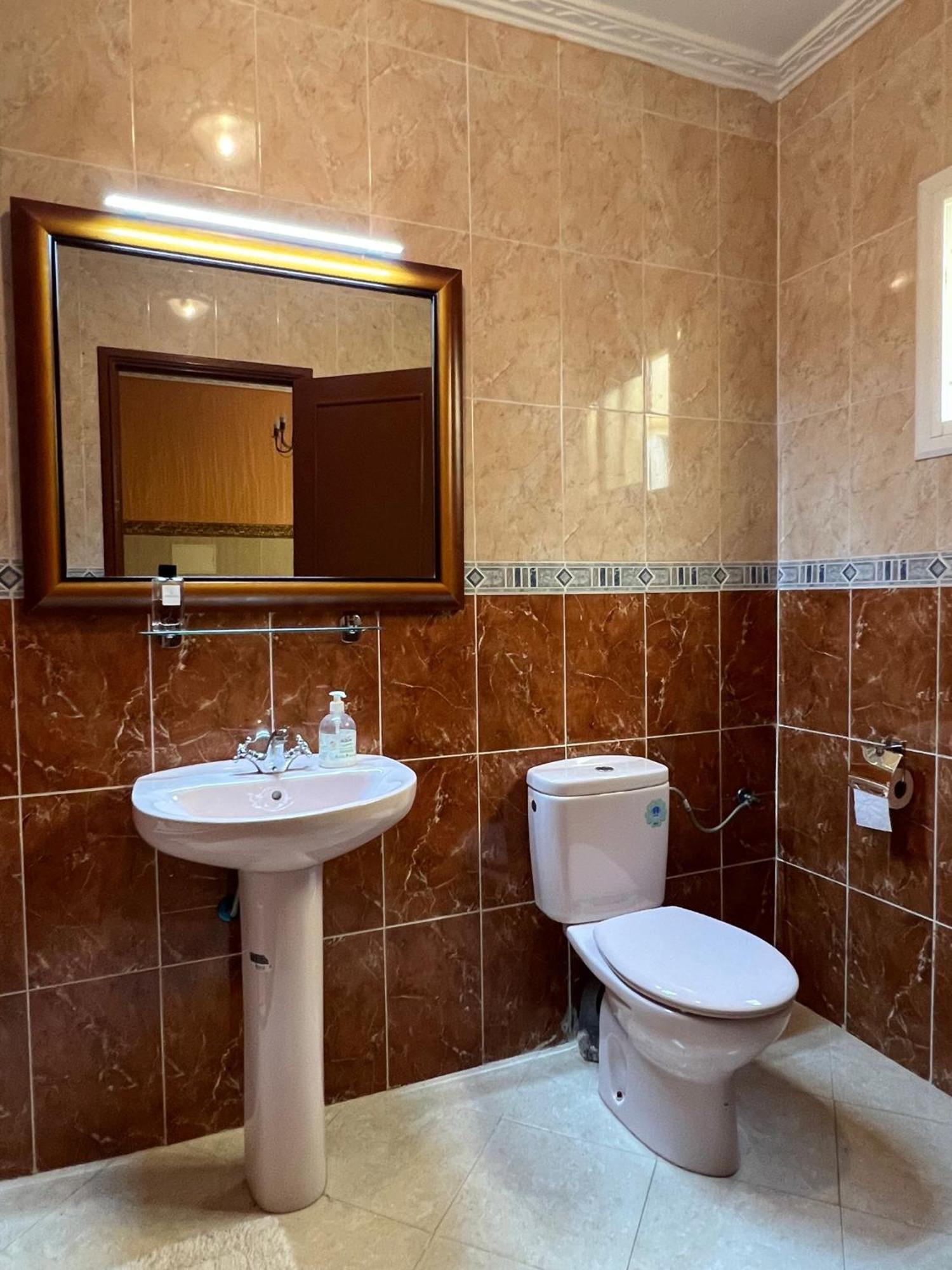 Appartement 5min To Beach, Wifi, Terrace, Stylish Fully Equipped Parking For Free Nador
